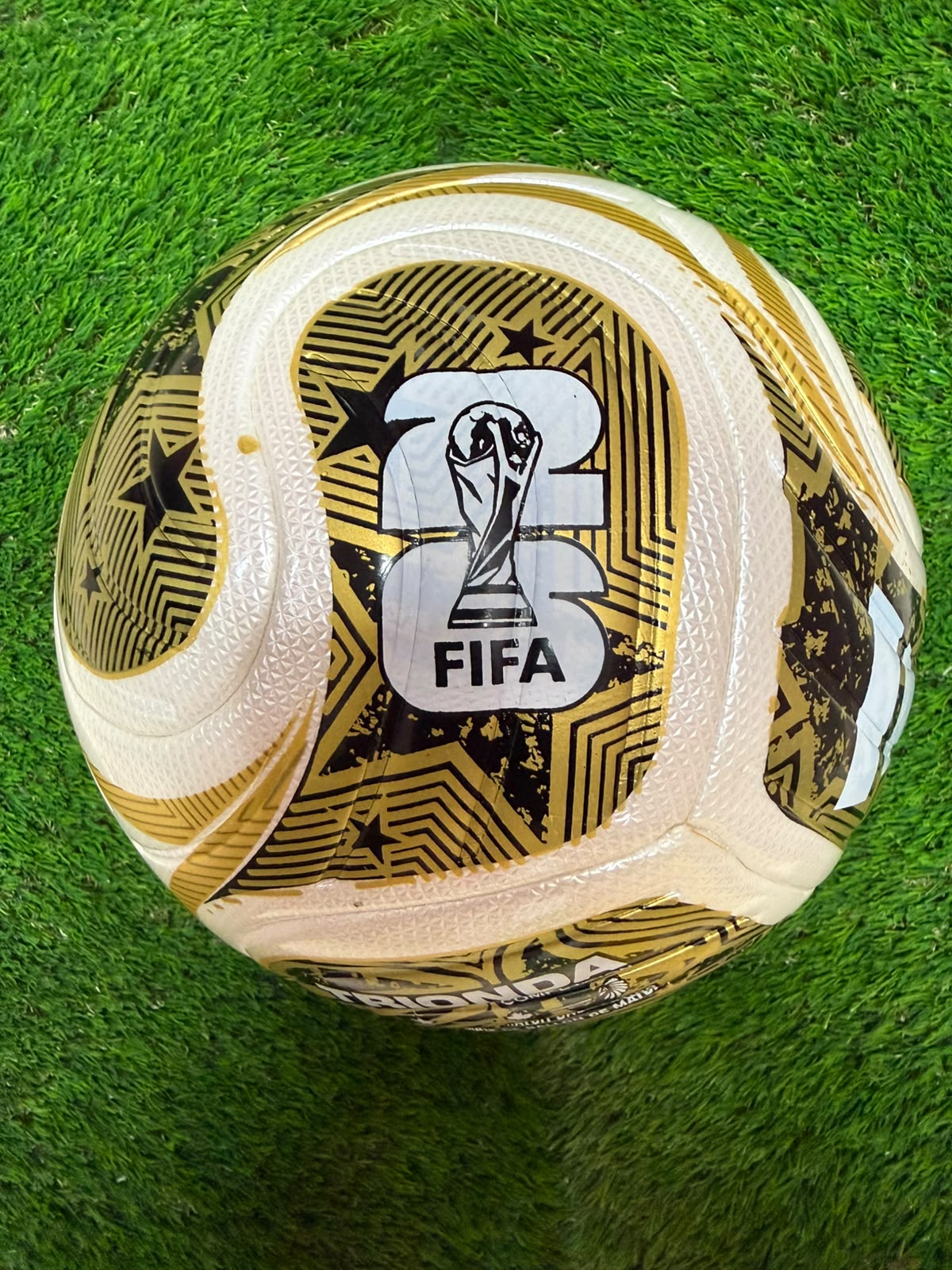 Trionda (Golden Edition Multi-Layer Football)