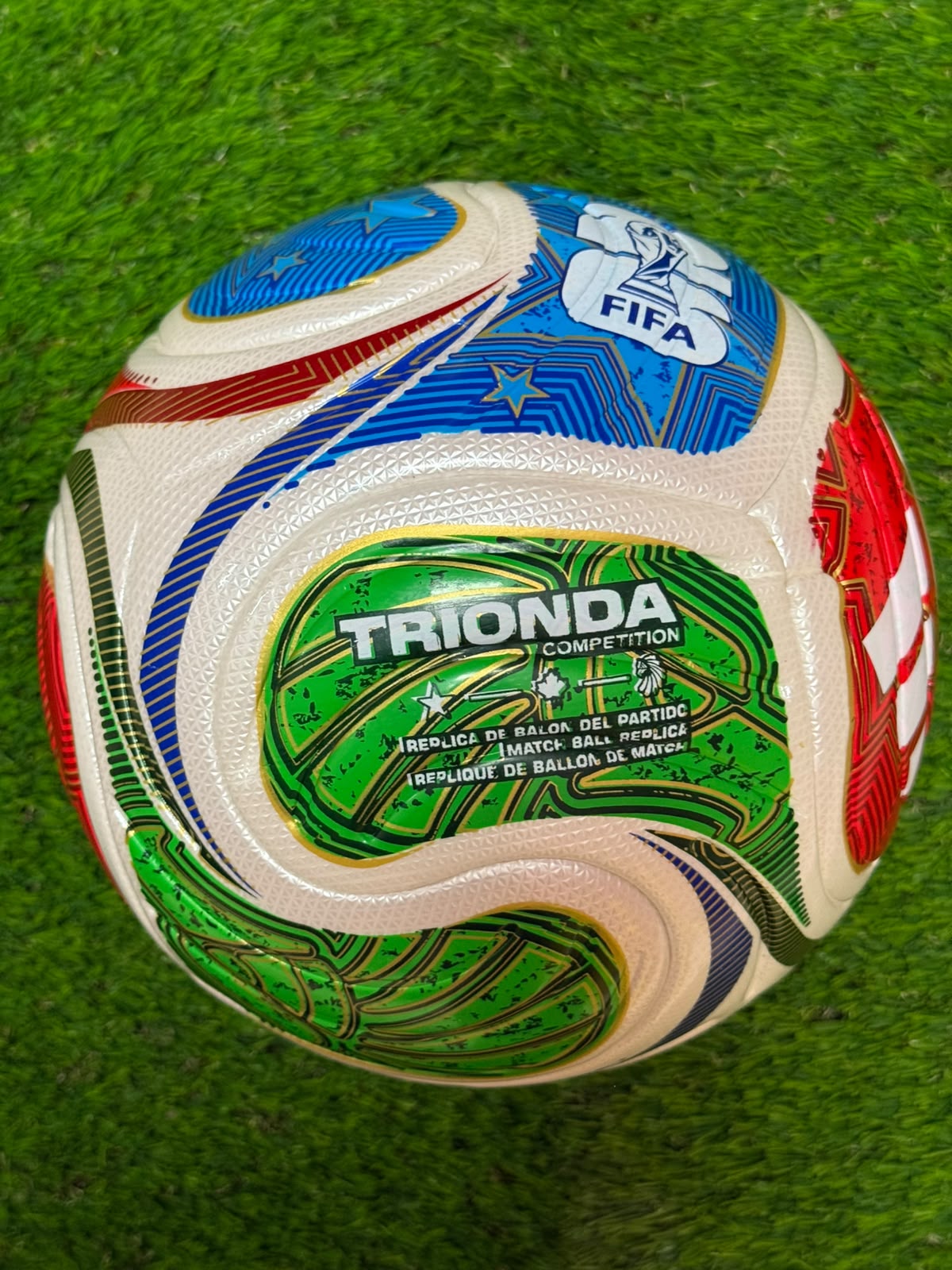Trionda (Pro Edition Multi-Layer Football)